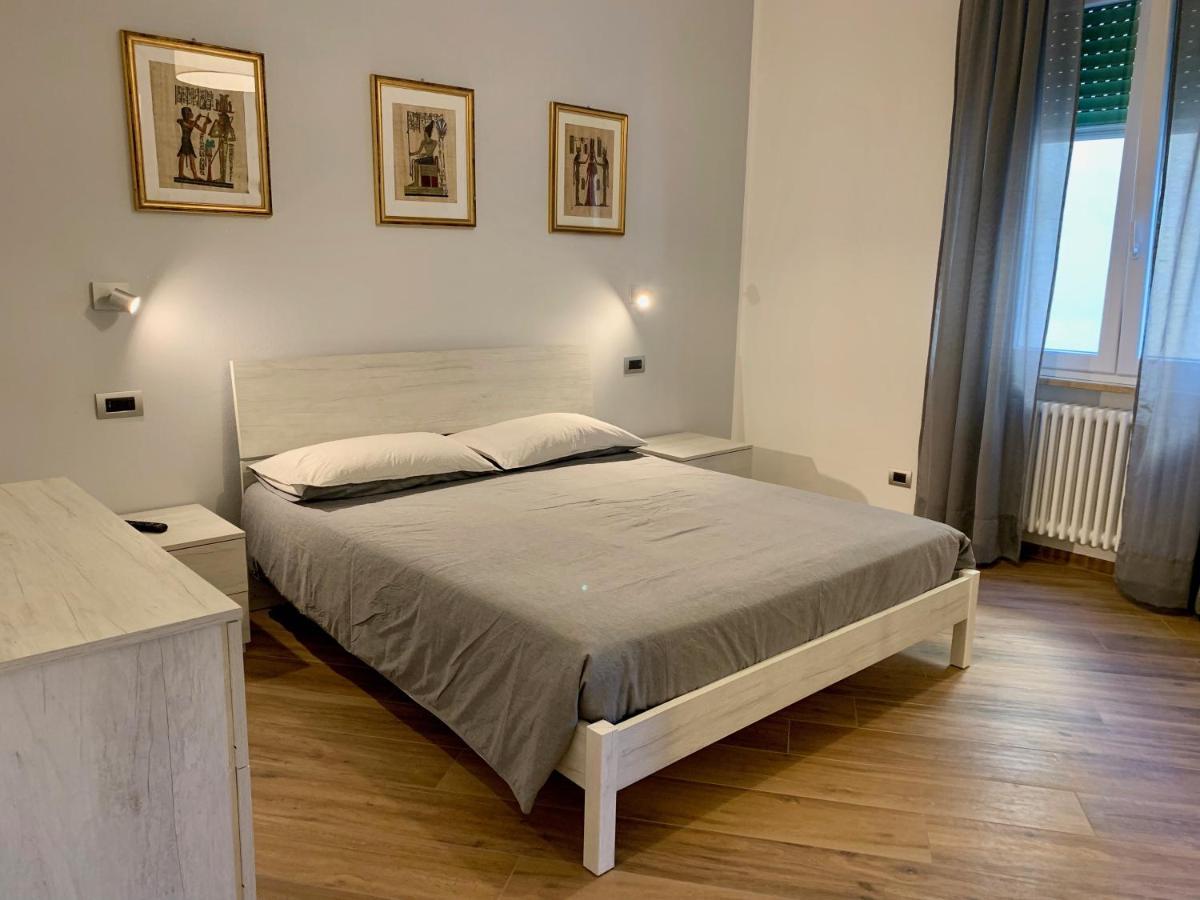 La Casa Dei Nonni Apartment Levanto Luaran gambar